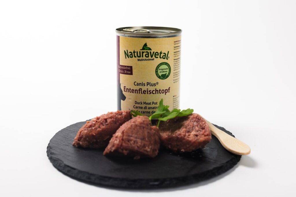 100% račje meso v pločevini