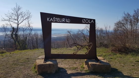 kastelir izola ideja za izlet s psom